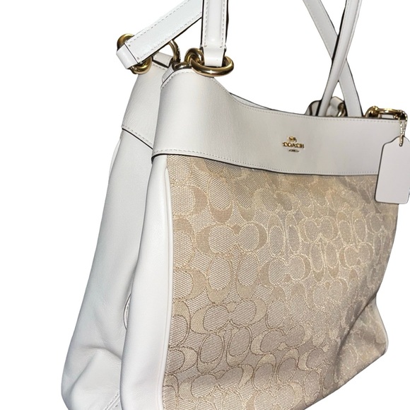 Coach Lexi Canvas & Leather Signature Shoulder Bag F27579 - Picture 2 of 12